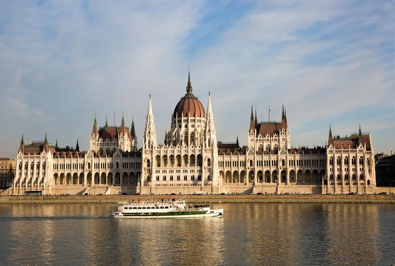 MEPs back simplified EPR rules for small businesses